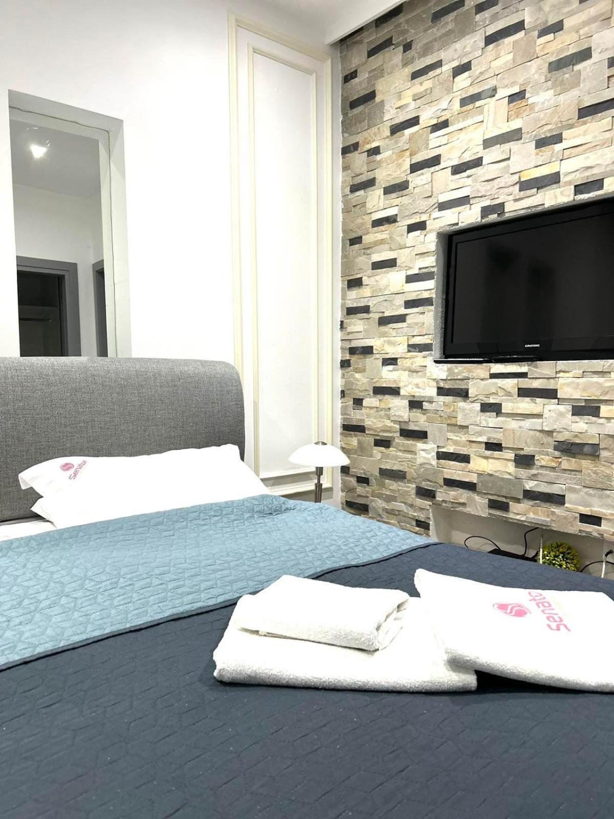 Hotel Senator ウルツィニ エクステリア 写真